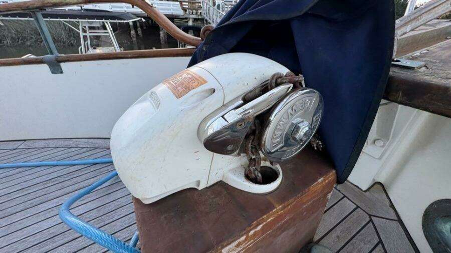 Windlass