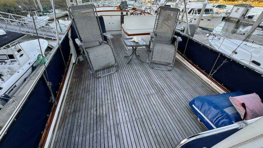 Flybridge Deck