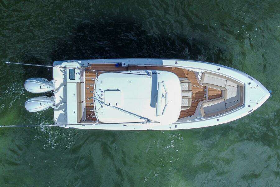 Gigi 33ft Everglades Yacht For Sale