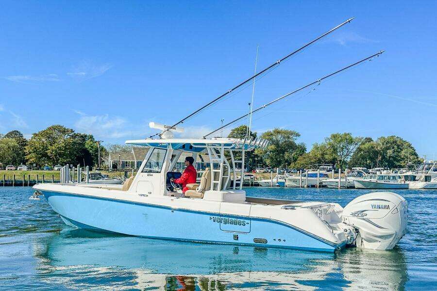 Gigi 33ft Everglades Yacht For Sale