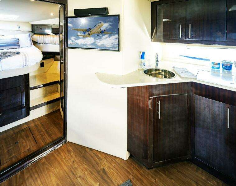 KENDALMAC 46ft Regal Yacht For Sale KENDALMAC 46ft Regal Yacht For Sale