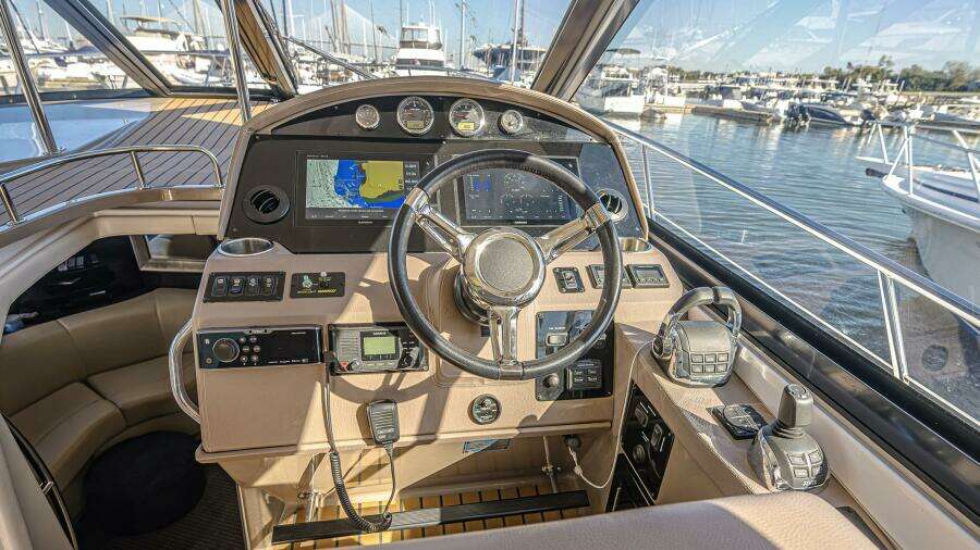 KENDALMAC 46ft Regal Yacht For Sale KENDALMAC 46ft Regal Yacht For Sale