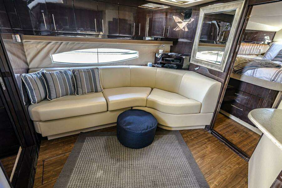 KENDALMAC 46ft Regal Yacht For Sale KENDALMAC 46ft Regal Yacht For Sale