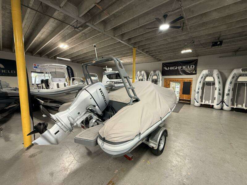 17ft Highfield Yacht For Sale