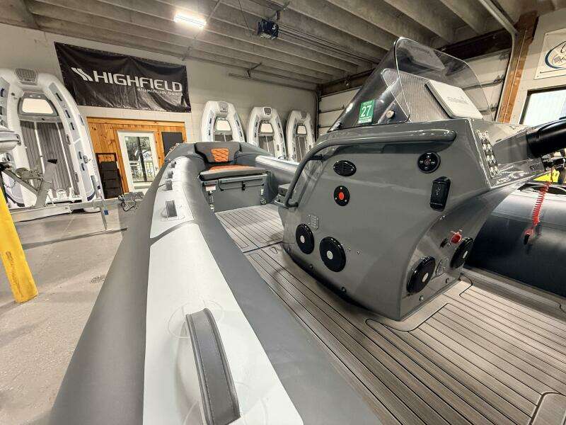 17ft Highfield Yacht For Sale