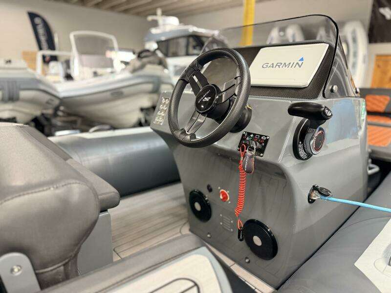 17ft Highfield Yacht For Sale