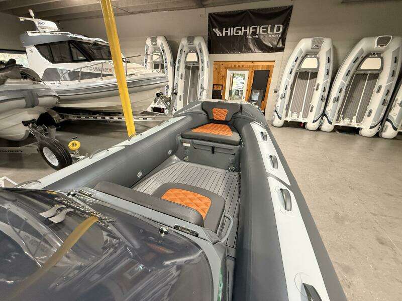 17ft Highfield Yacht For Sale