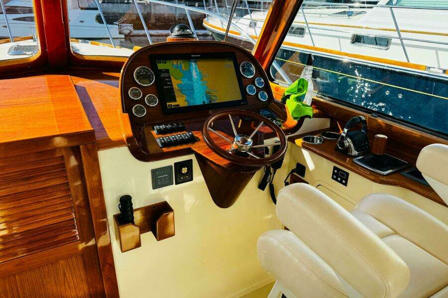 Maverick 37ft Hinckley Yacht For Sale Maverick 37ft Hinckley Yacht For Sale