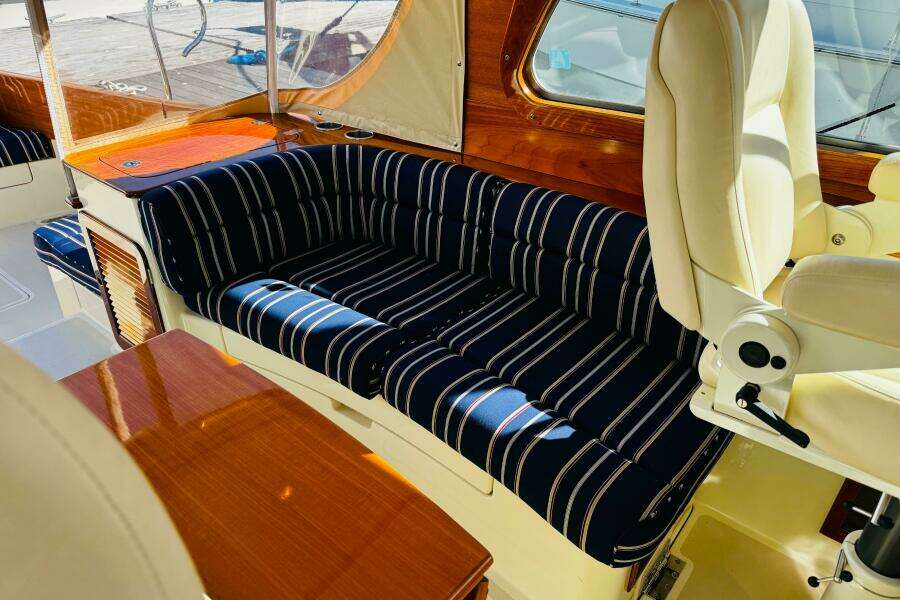 Maverick 37ft Hinckley Yacht For Sale Maverick 37ft Hinckley Yacht For Sale