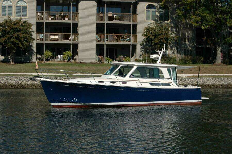 Bonnie Blue 37ft Back Cove Yacht For Sale Bonnie Blue 37ft Back Cove Yacht For Sale