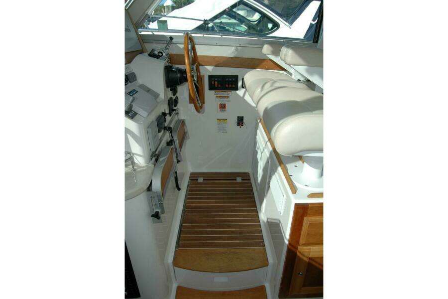 Bonnie Blue 37ft Back Cove Yacht For Sale Bonnie Blue 37ft Back Cove Yacht For Sale