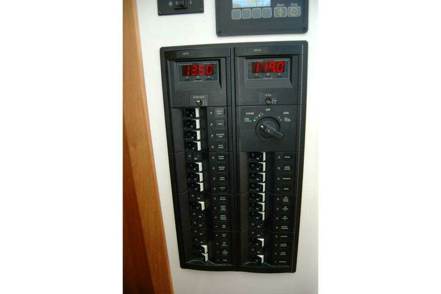 Bonnie Blue 37ft Back Cove Yacht For Sale Bonnie Blue 37ft Back Cove Yacht For Sale