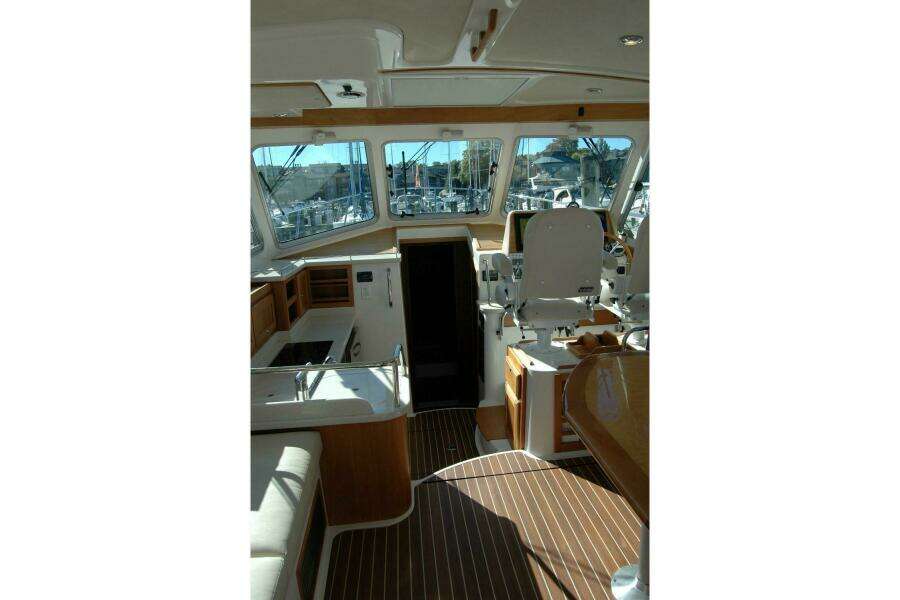 Bonnie Blue 37ft Back Cove Yacht For Sale Bonnie Blue 37ft Back Cove Yacht For Sale