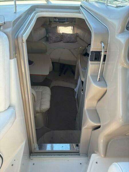 27ft Sea Ray Yacht For Sale