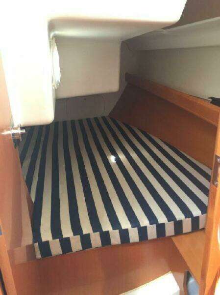 36ft Beneteau Yacht For Sale