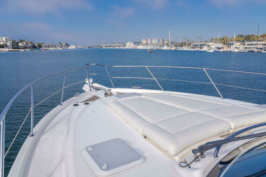 No Contingencies 44ft Riviera Yacht For Sale No Contingencies 44ft Riviera Yacht For Sale