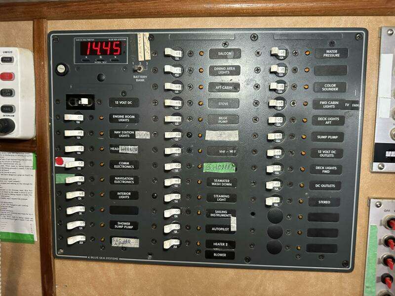 Phoenix VII 40ft Hughes Yacht For Sale