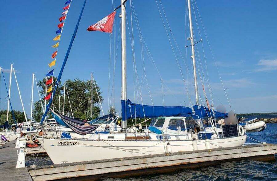 Phoenix VII 40ft Hughes Yacht For Sale