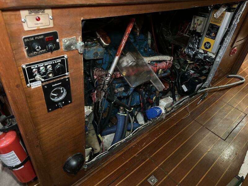 Phoenix VII 40ft Hughes Yacht For Sale