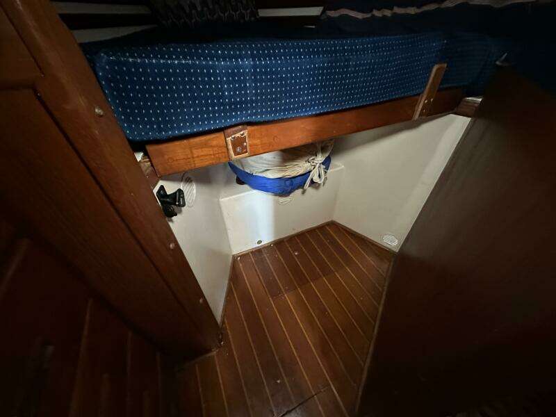 Phoenix VII 40ft Hughes Yacht For Sale