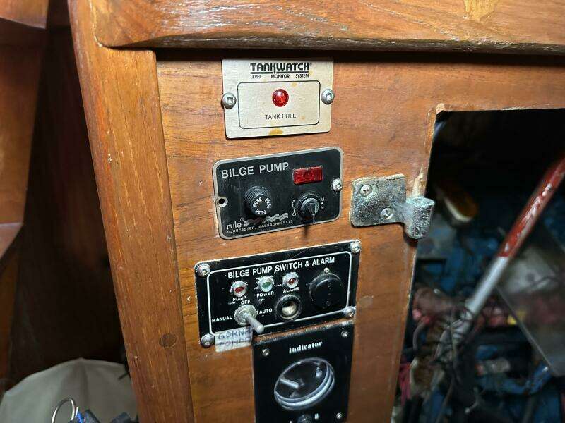 Phoenix VII 40ft Hughes Yacht For Sale