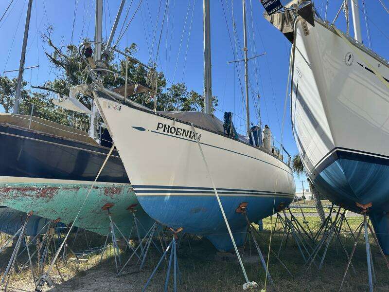 Phoenix VII 40ft Hughes Yacht For Sale