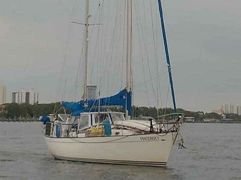 Phoenix VII 40ft Hughes Yacht For Sale