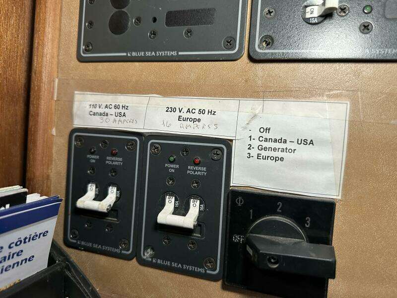 Phoenix VII 40ft Hughes Yacht For Sale