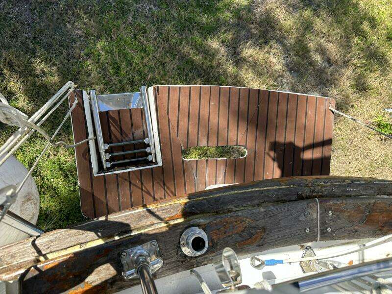 Phoenix VII 40ft Hughes Yacht For Sale