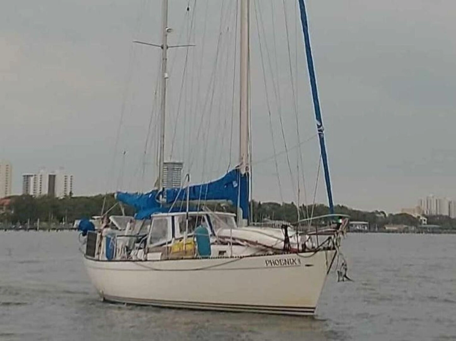 1979 Hughes 3910
