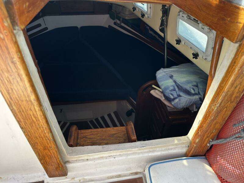 Phoenix VII 40ft Hughes Yacht For Sale