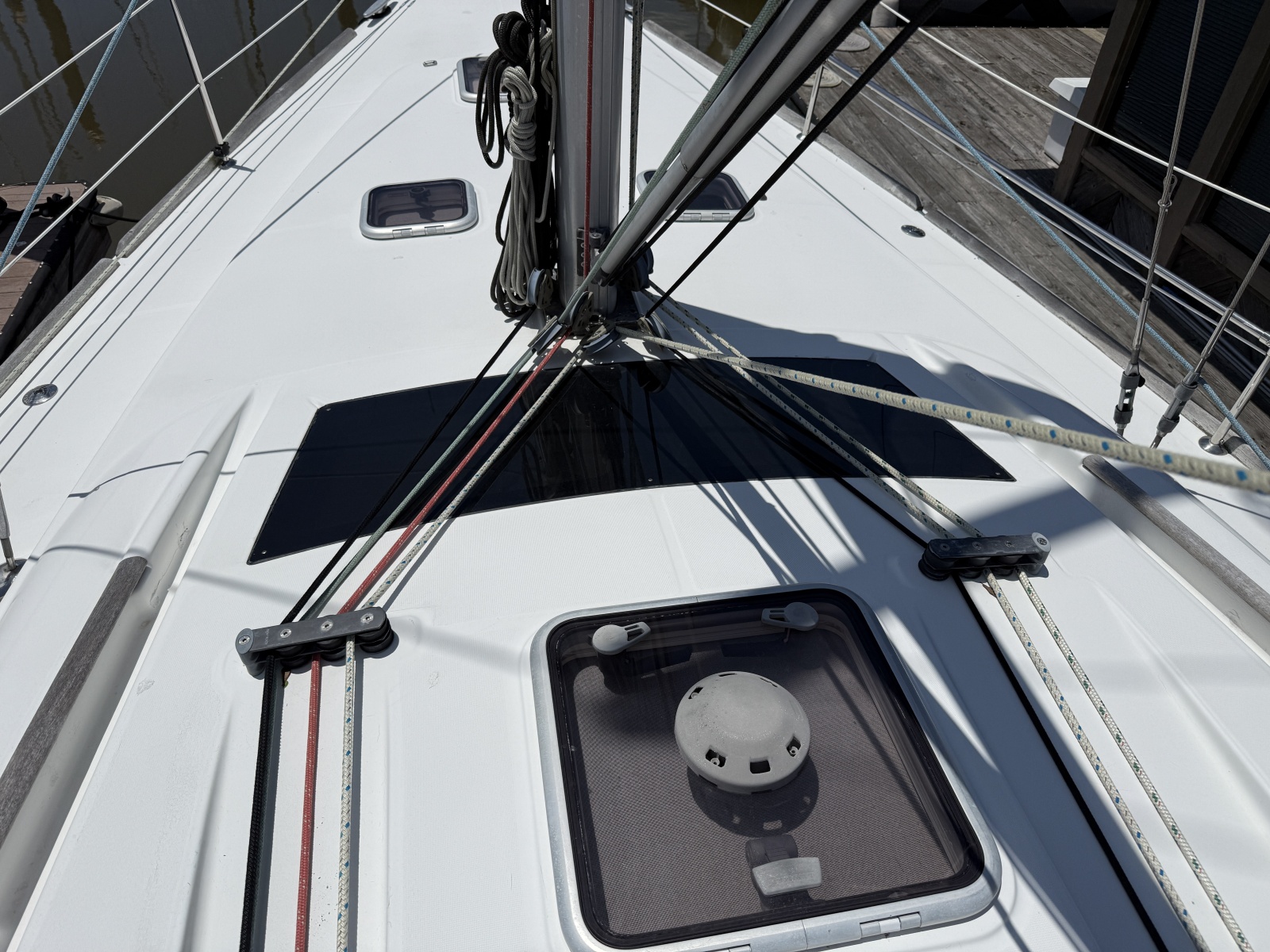 43' 2008 Beneteau Oceanis 43