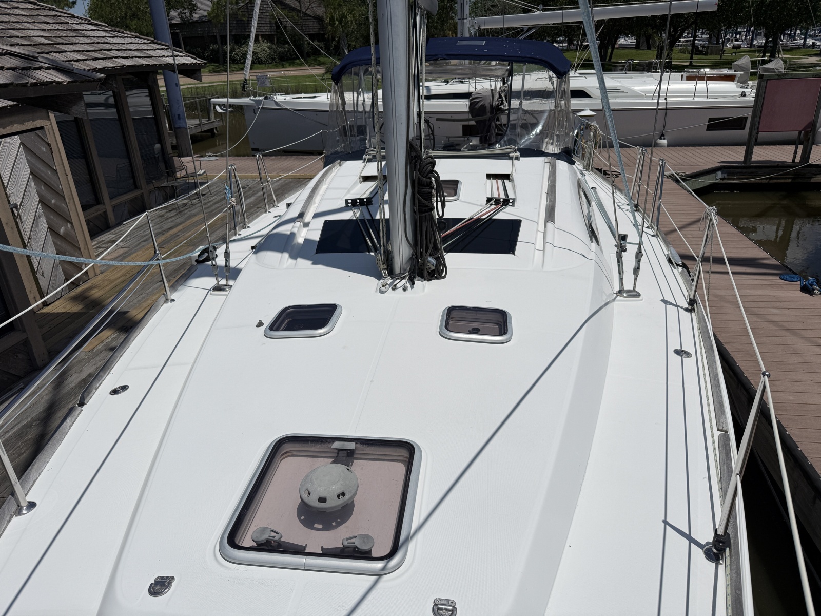 Beneteau 43