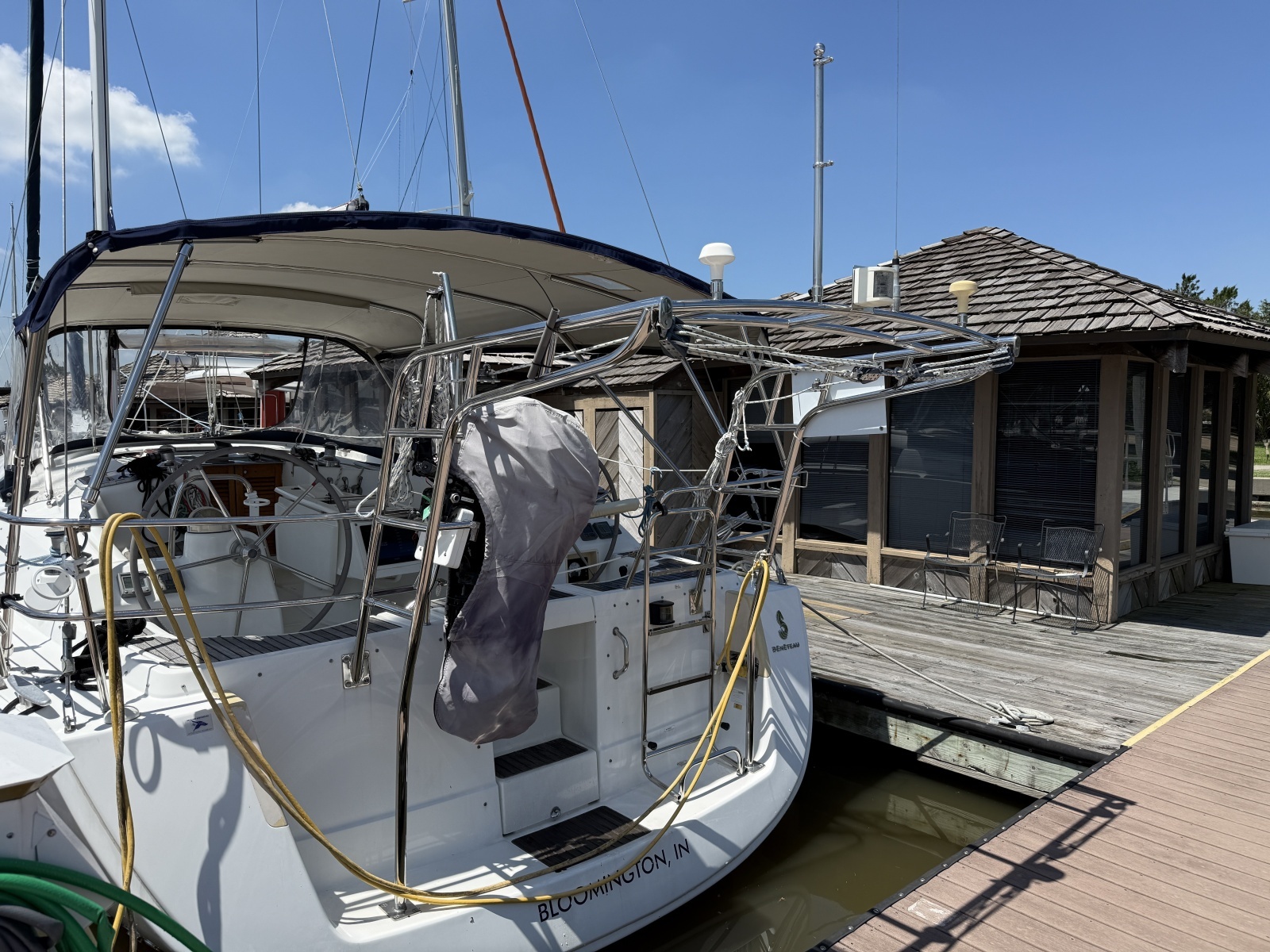 Beneteau 43