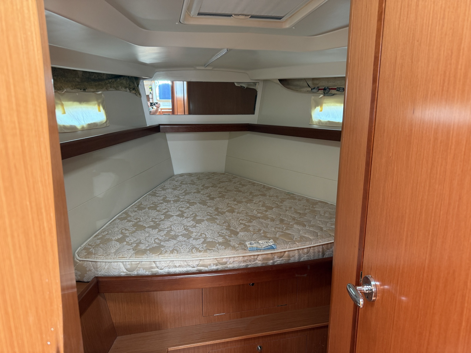 43' 2008 Beneteau Oceanis 43