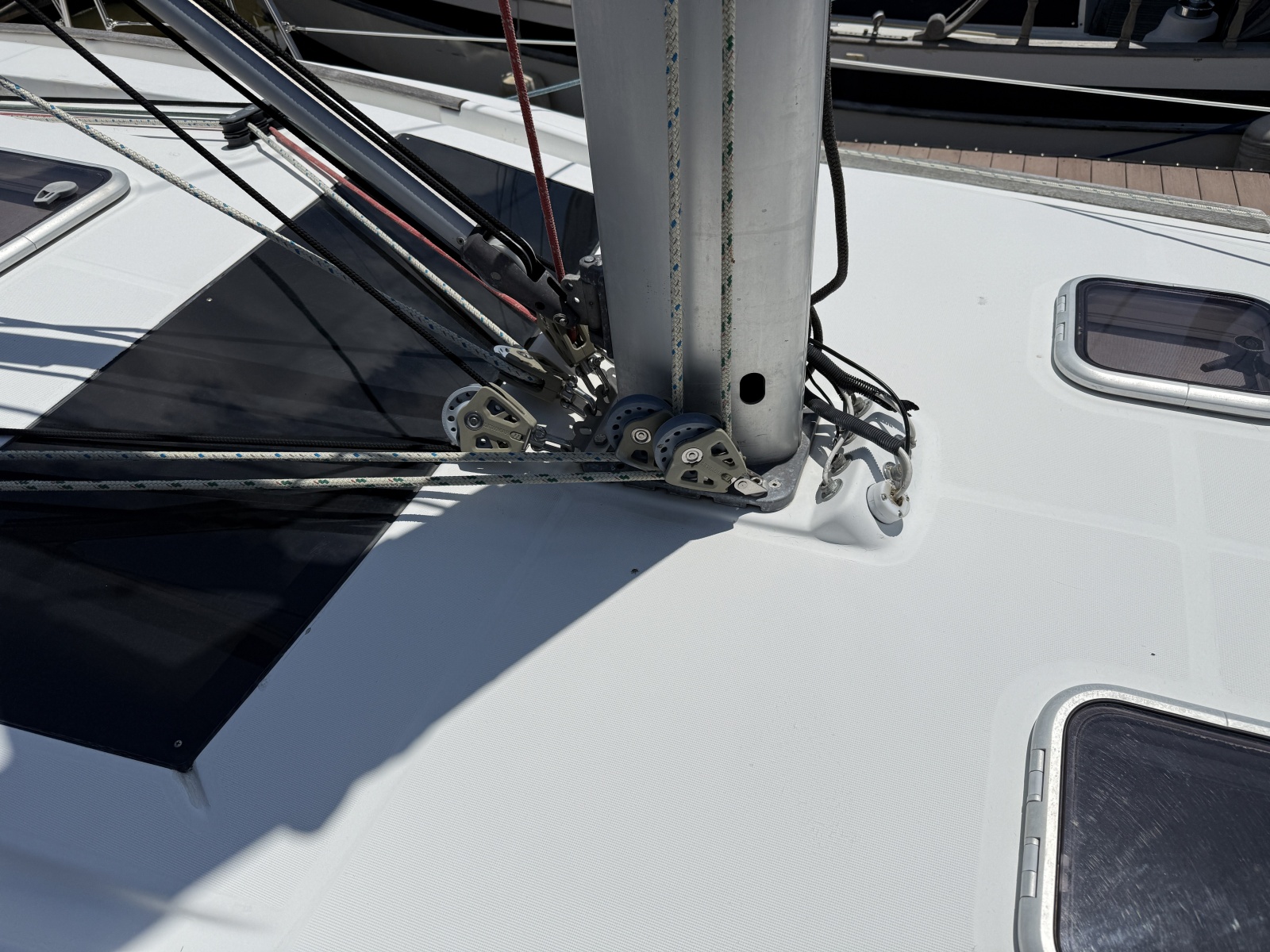 43' 2008 Beneteau Oceanis 43