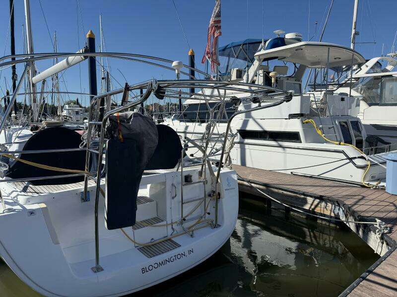 Star Chaser 43ft Beneteau Yacht For Sale