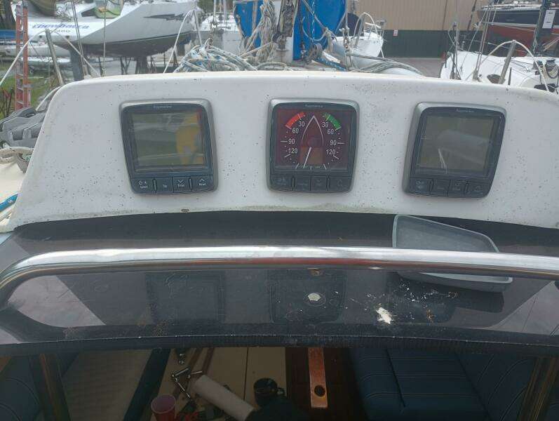 34ft S2 Yacht For Sale