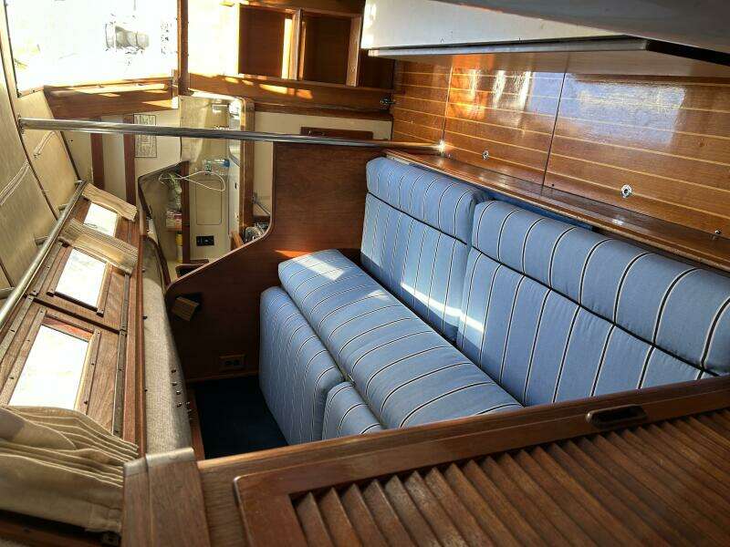 34ft S2 Yacht For Sale