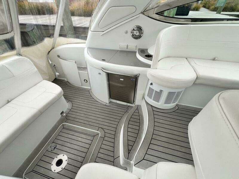 No Worries 37ft Formula Yacht For Sale No Worries 37ft Formula Yacht For Sale