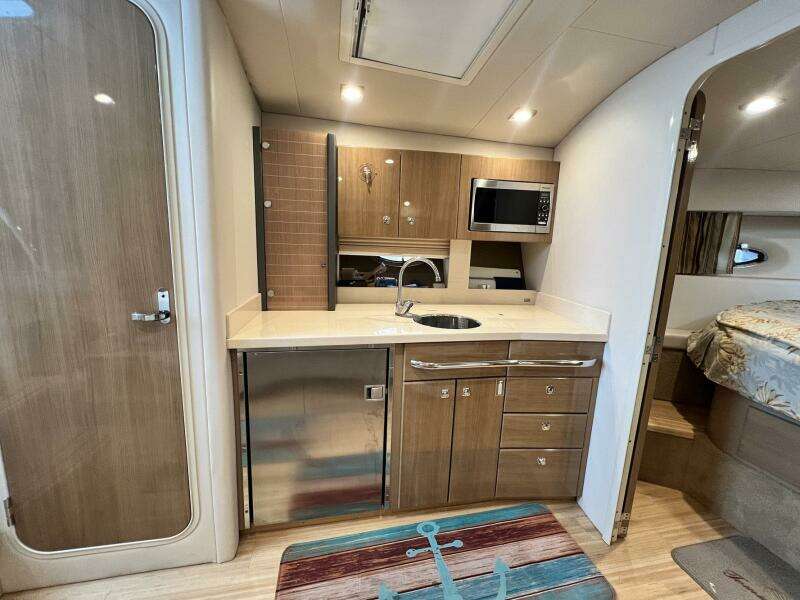 No Worries 37ft Formula Yacht For Sale No Worries 37ft Formula Yacht For Sale