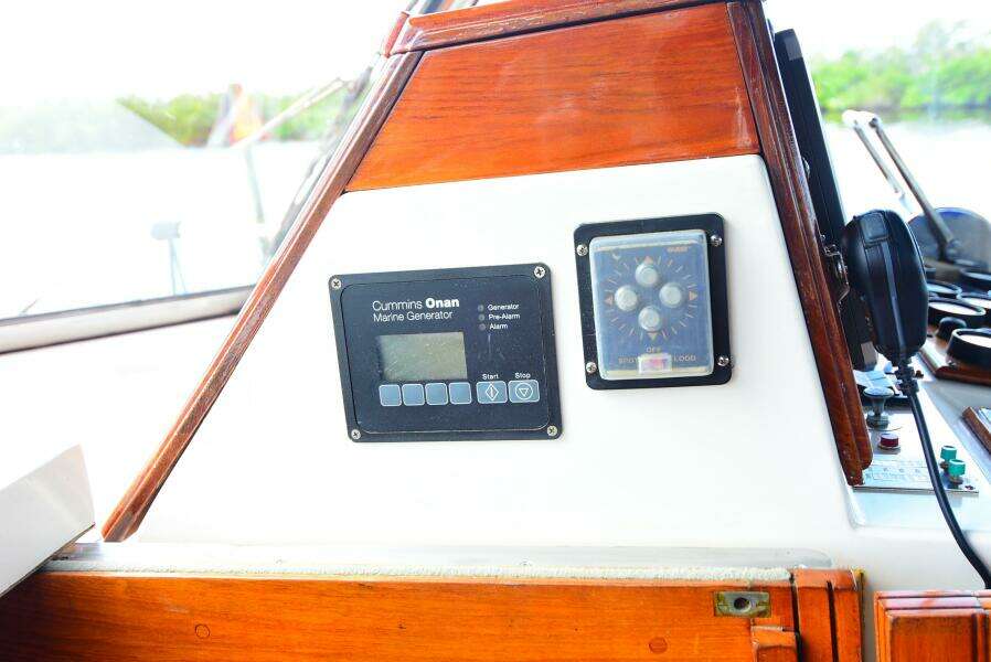 38ft Eastbay Yacht For Sale