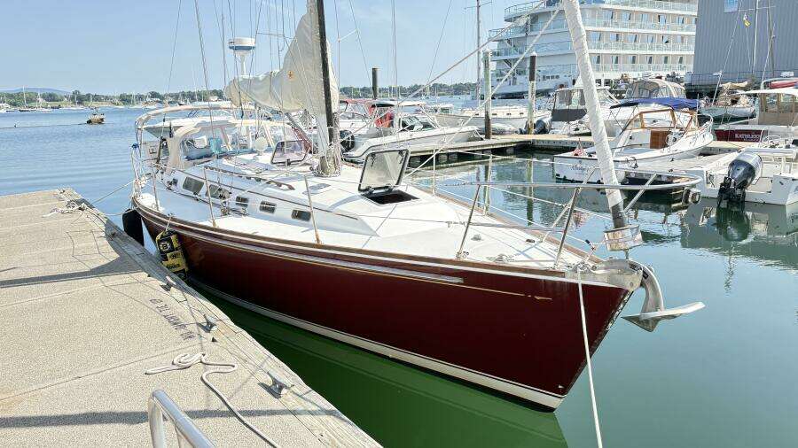 40ft Sabre Yacht For Sale