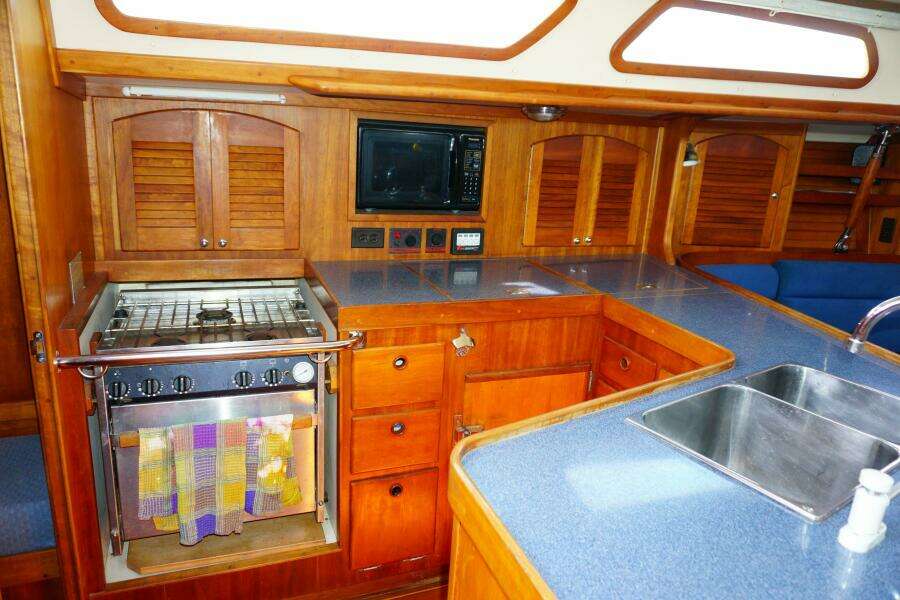 40ft Sabre Yacht For Sale
