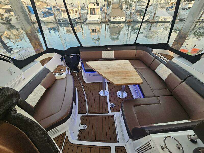 Levon II 35ft Sea Ray Yacht For Sale Levon II 35ft Sea Ray Yacht For Sale