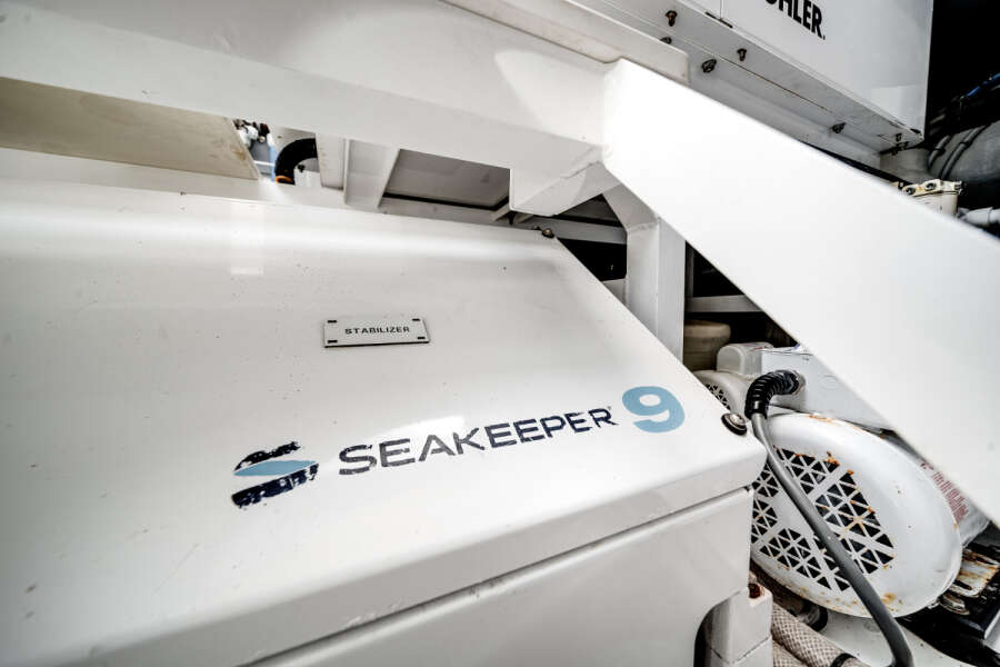 60ft Azimut Yacht For Sale