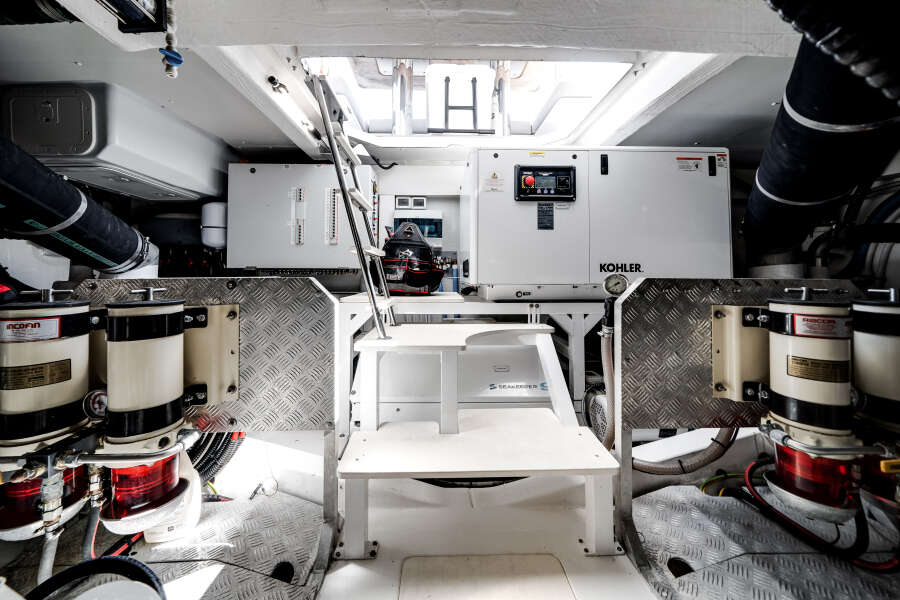 60ft Azimut Yacht For Sale 60ft Azimut Yacht For Sale