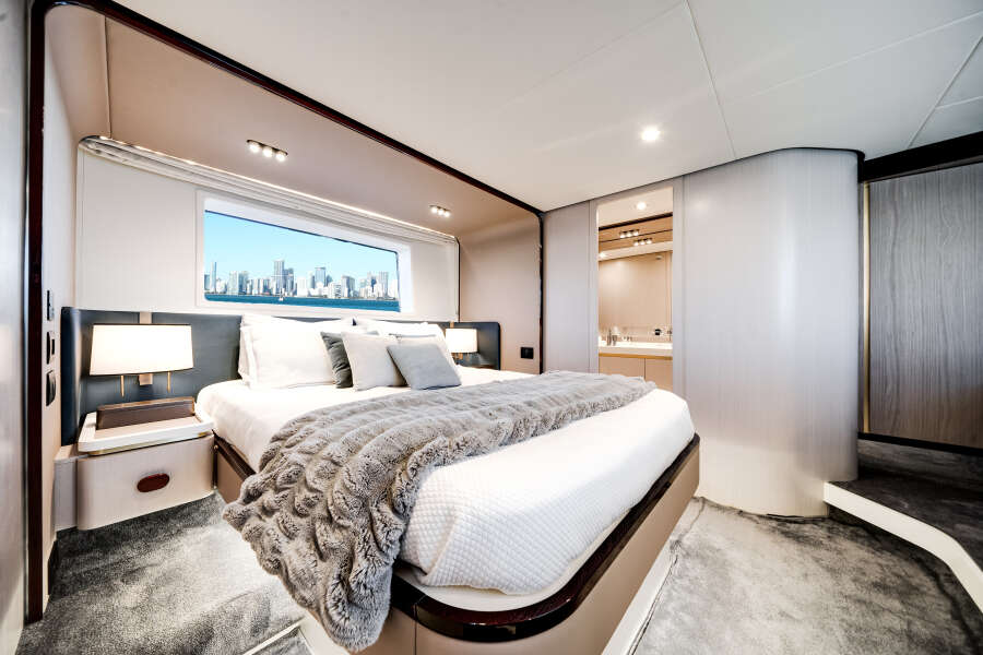 60ft Azimut Yacht For Sale 60ft Azimut Yacht For Sale