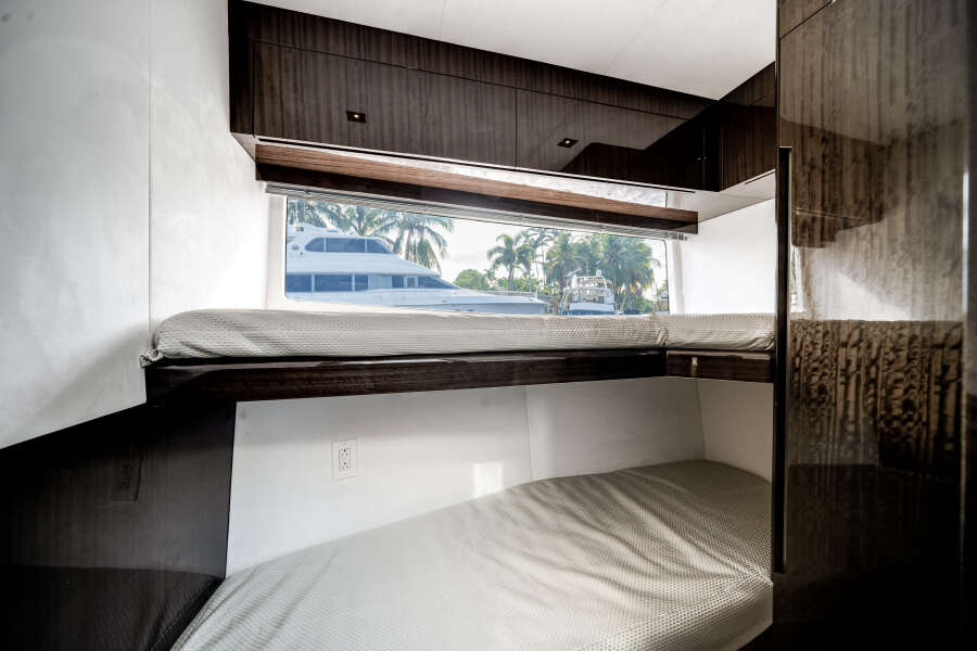 50ft Galeon Yacht For Sale