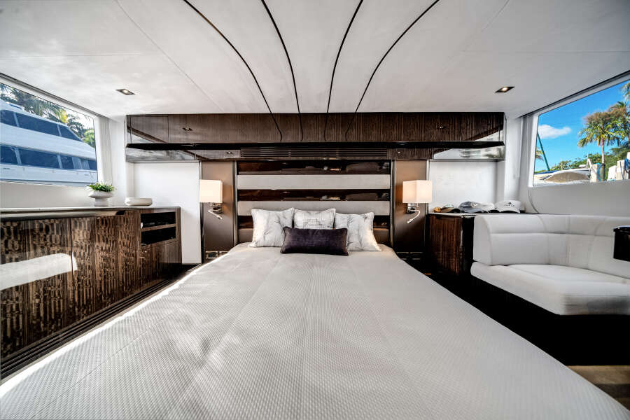 50ft Galeon Yacht For Sale